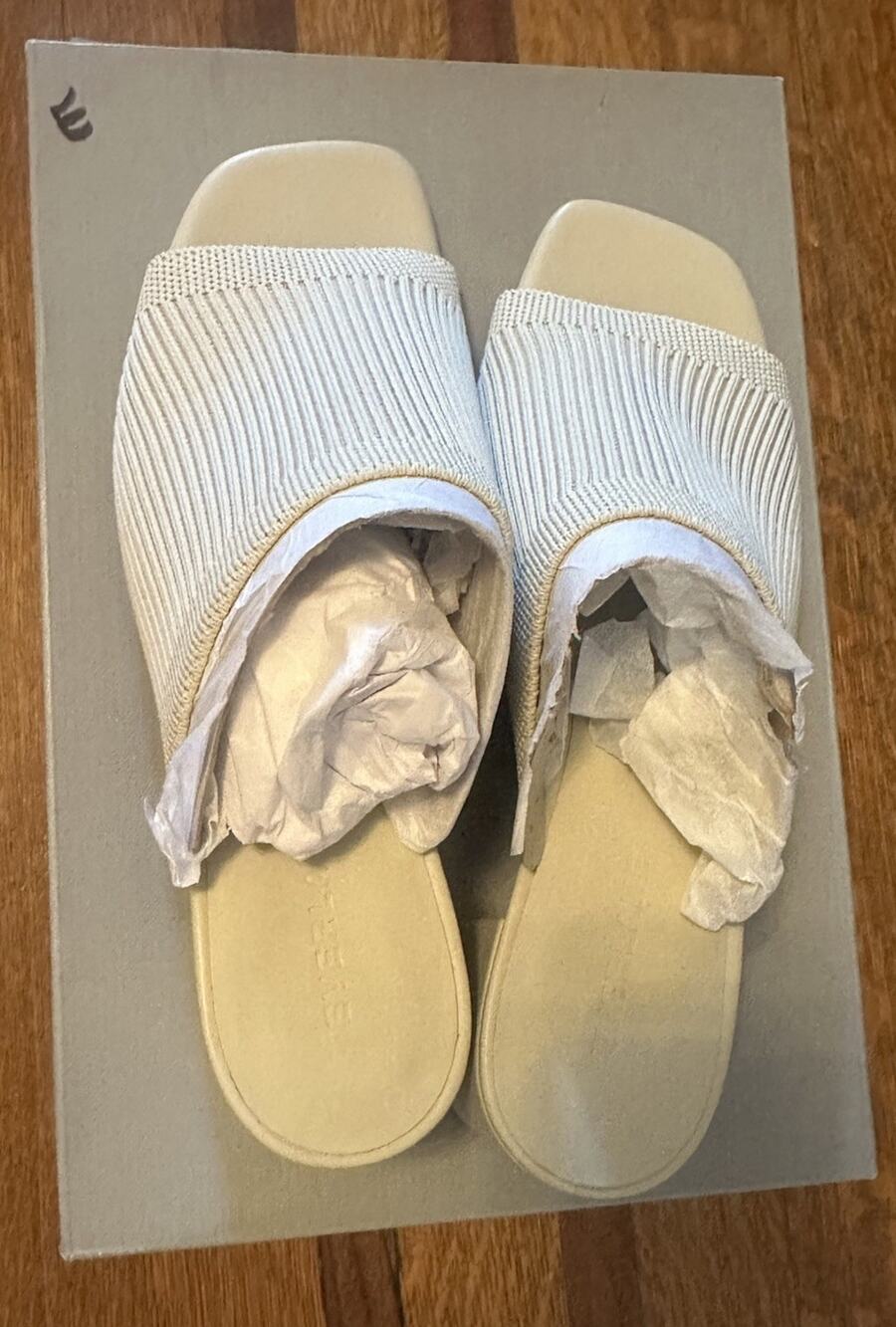 Everlane Womens Cream Ribbed Textile Slide Block Heel Sandals Slip On US 9